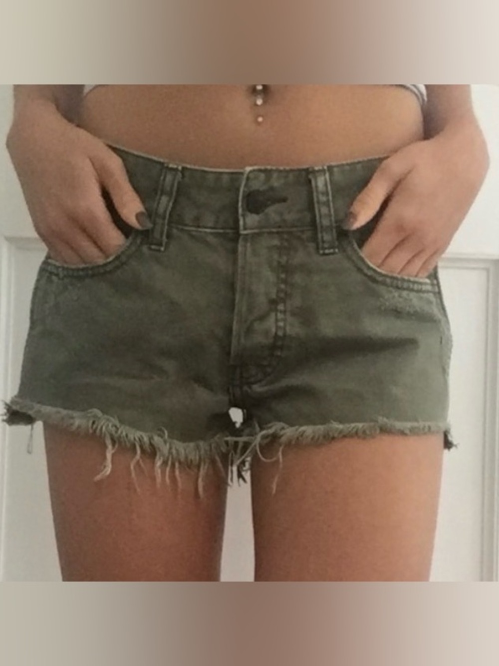 Abercrombie & Fitch vintage olive Khaki Women's low rise short Jean shorts